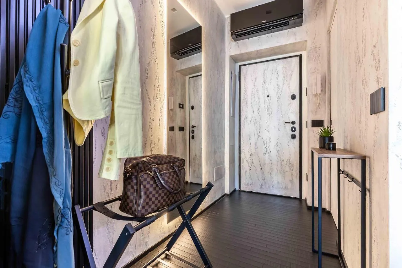 Quadrilatero Della Moda- Luxury Loft In The Heart Of The Fashion District Milano